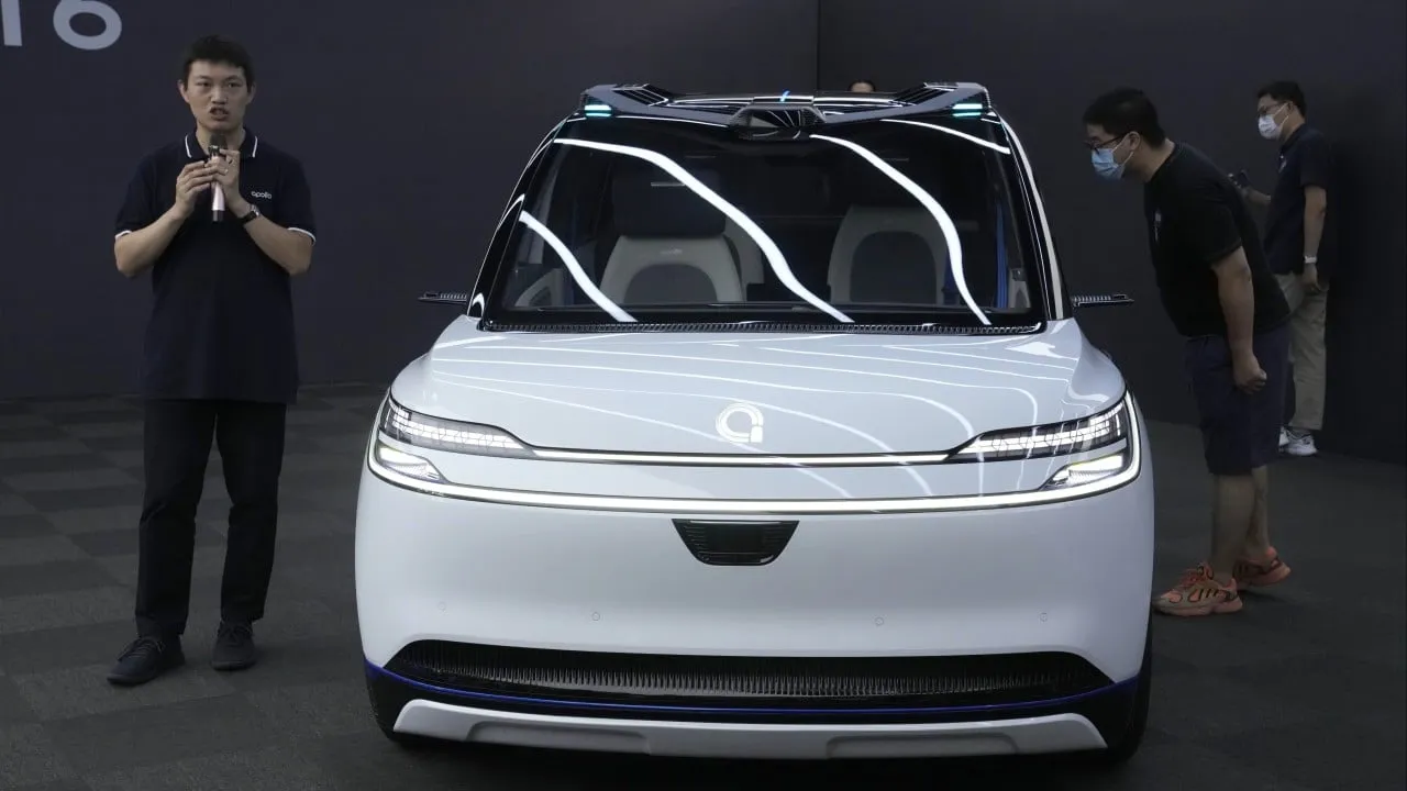 北京的百度推进自动驾驶，降低了Robotaxi的生产成本